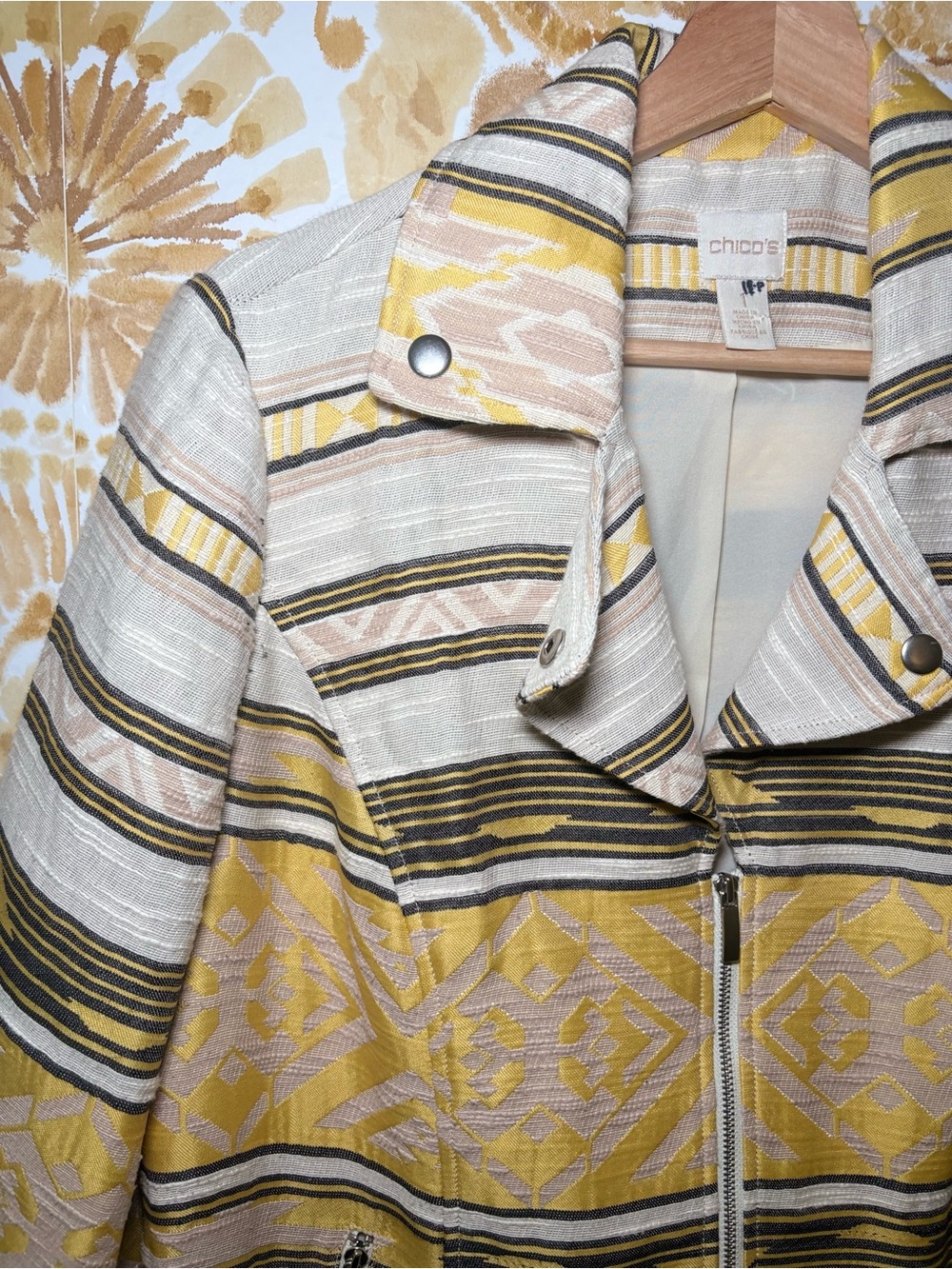 Chico's Tribal Print Zip Jacket Yellow Geometric Moto Jacket Boho Southwestern - Picture 7 of 13